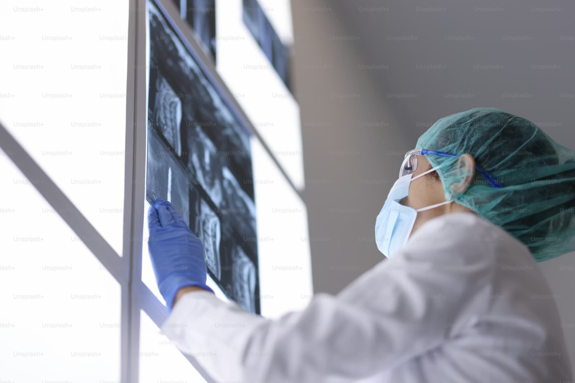 Minimal Invasive Spine Surgery